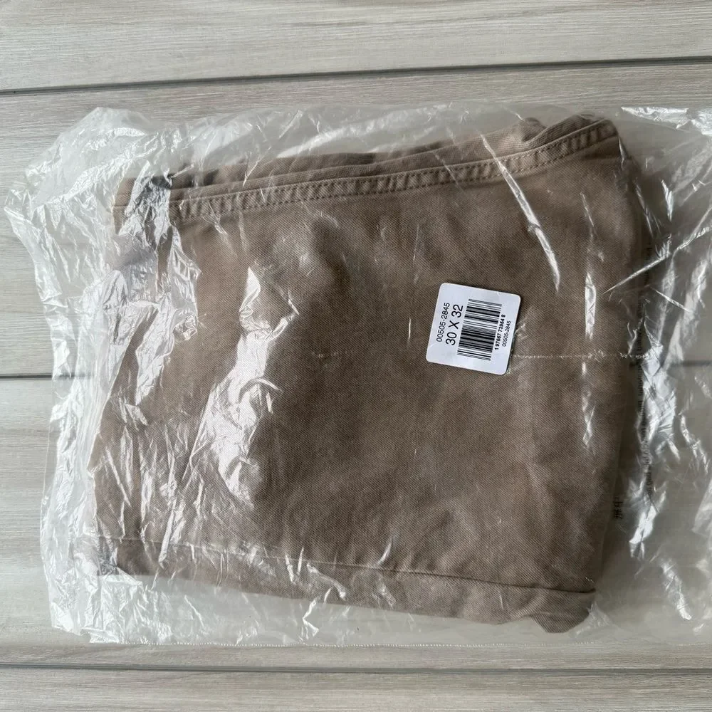 Levi 505 Regular Jeans Taupe 30x32  NWT